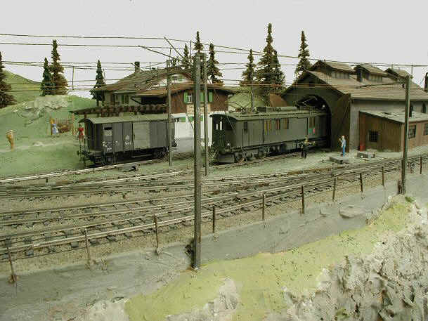 Lokschuppen.JPG (137133 Byte)